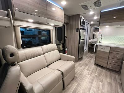 2025 Thor Motor Coach DELANO - Photo 15