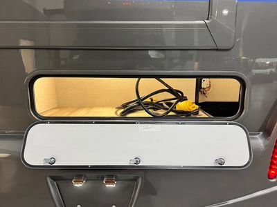 2025 Thor Motor Coach DELANO - Photo 36