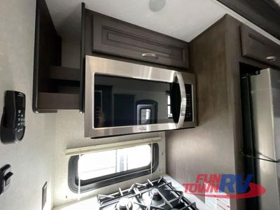 2023 Coachmen RV Brookstone - Photo 11
