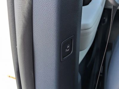 2026 Kia Carnival — photo 18 view