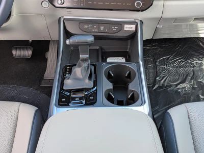 2026 Kia Carnival — photo 25 view