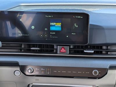 2026 Kia Carnival — photo 24 view