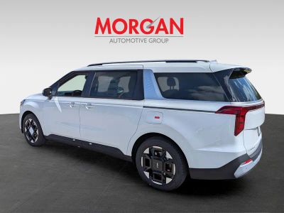 2026 Kia Carnival — engine compartment view