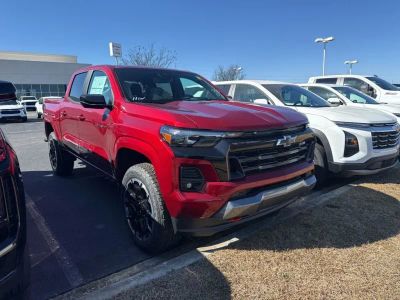 2026 Chevrolet Colorado - Photo 2