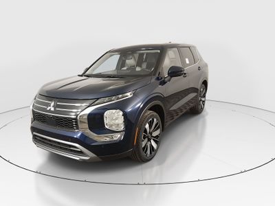 2025 Mitsubishi Outlander - Photo 3