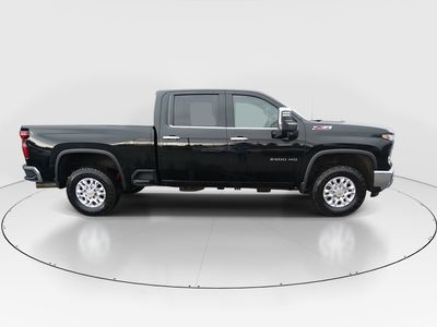 2024 Chevrolet Silverado 2500HD — photo 8 view