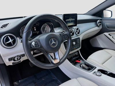 2017 Mercedes-Benz GLA — photo 7 view