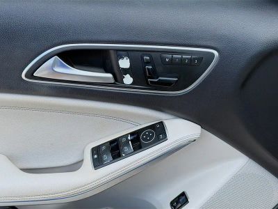 2017 Mercedes-Benz GLA — photo 13 view