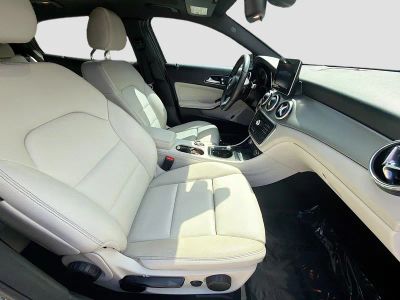 2017 Mercedes-Benz GLA — photo 28 view