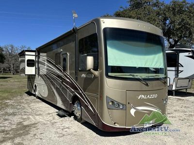 2016 Thor Motor Coach Palazzo - Photo 1