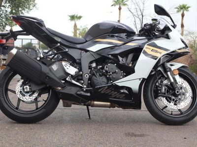 2026 Kawasaki Ninja ZX-6R - Photo 7