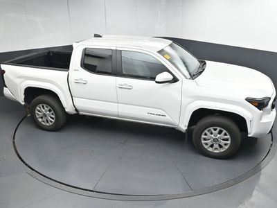 2026 2024 Toyota Tacoma SR5 Truck Double Cab - Photo 31