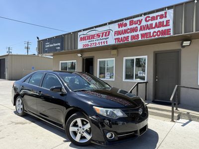 2012 Toyota Camry - Photo 1