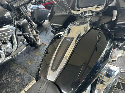 2024 Harley-Davidson Road Glide — photo 10 view