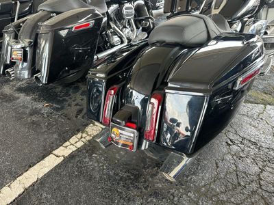 2024 Harley-Davidson Road Glide — interior view