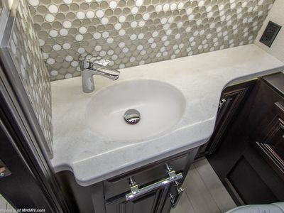 2026 Entegra Coach Anthem - Photo 29