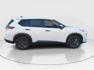2024 Nissan Rogue - Photo 8