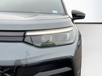 2026 Volkswagen Tiguan — photo 9 view