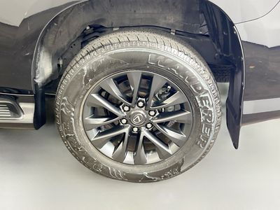2023 Lexus GX - Photo 25