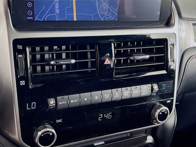 2023 Lexus GX - Photo 12
