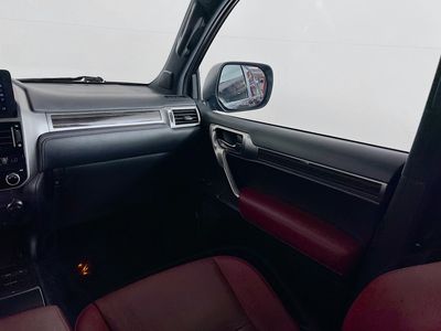2023 Lexus GX - Photo 21
