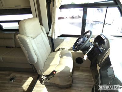 2023 Thor Motor Coach Axis - Photo 8