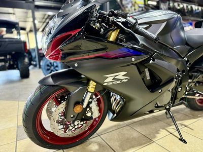 2026 Suzuki GSX-R750 - Photo 4