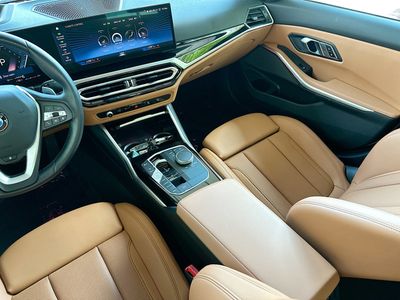 2023 BMW 3 Series — photo 25 view