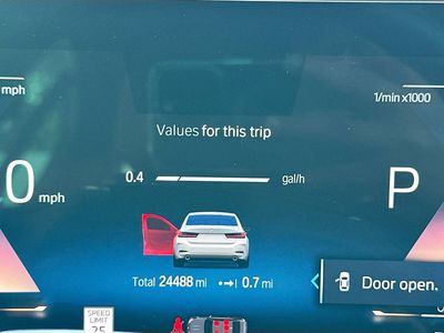 2023 BMW 3 Series — photo 12 view