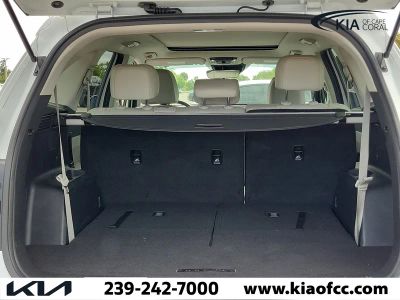 2025 Kia Sorento — photo 11 view
