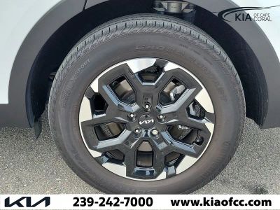 2025 Kia Sorento — photo 10 view
