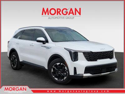 2025 Kia Sorento S in Glacial White Pearl — front three-quarter view