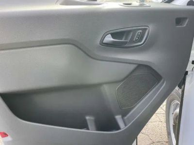 2026 Ford Transit-250 - Photo 19