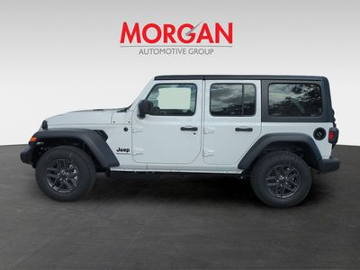 2026 Jeep Wrangler — photo 9 view