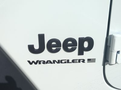 2026 Jeep Wrangler — photo 14 view