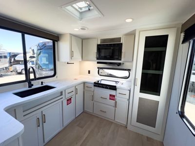 2026 Grand Design TRANSCEND - Photo 6