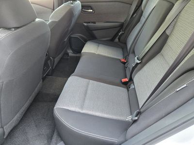 2023 Nissan Rogue — photo 19 view
