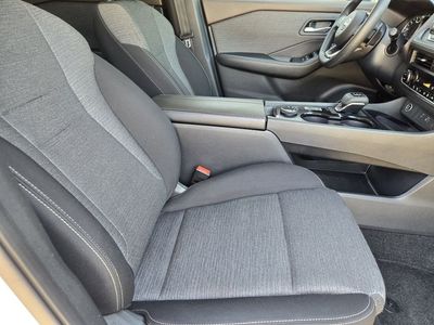 2023 Nissan Rogue — photo 9 view