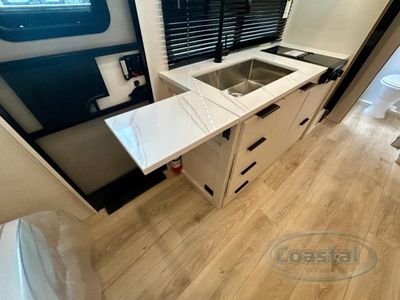 2026 Winnebago Micro Minnie - Photo 6