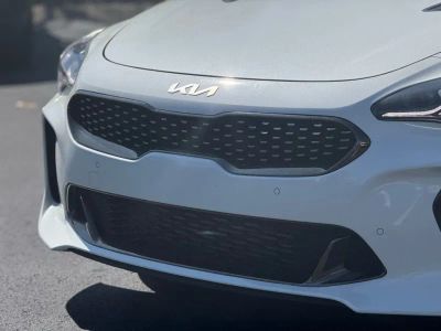 2023 Kia Stinger - Photo 10