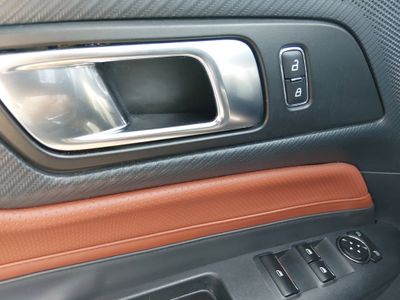 2024 Ford Mustang - Photo 18