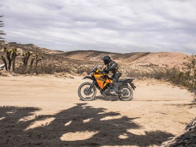 2026 Kawasaki KLR650 - Photo 8