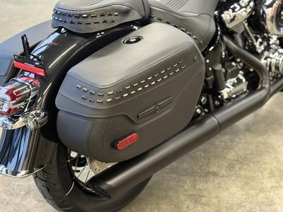 2026 Harley-Davidson FLHC - Heritage Classic - Photo 14