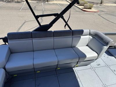 2025 Sea-Doo Switch Sport 21 - 230 hp Painted - Photo 13
