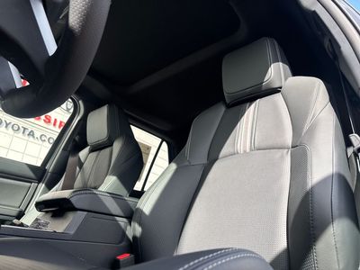 2026 Toyota 4Runner i-FORCE MAX - Photo 9
