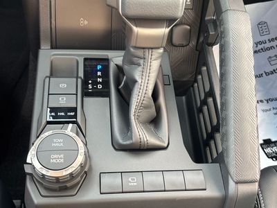 2026 Toyota 4Runner i-FORCE MAX - Photo 14