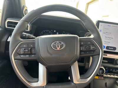 2026 Toyota 4Runner i-FORCE MAX - Photo 20