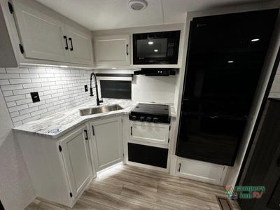 2026 Venture RV Campbound Platinum - Photo 25