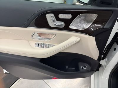2026 Mercedes-Benz GLE — photo 54 view