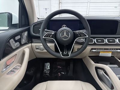 2026 Mercedes-Benz GLE — photo 21 view